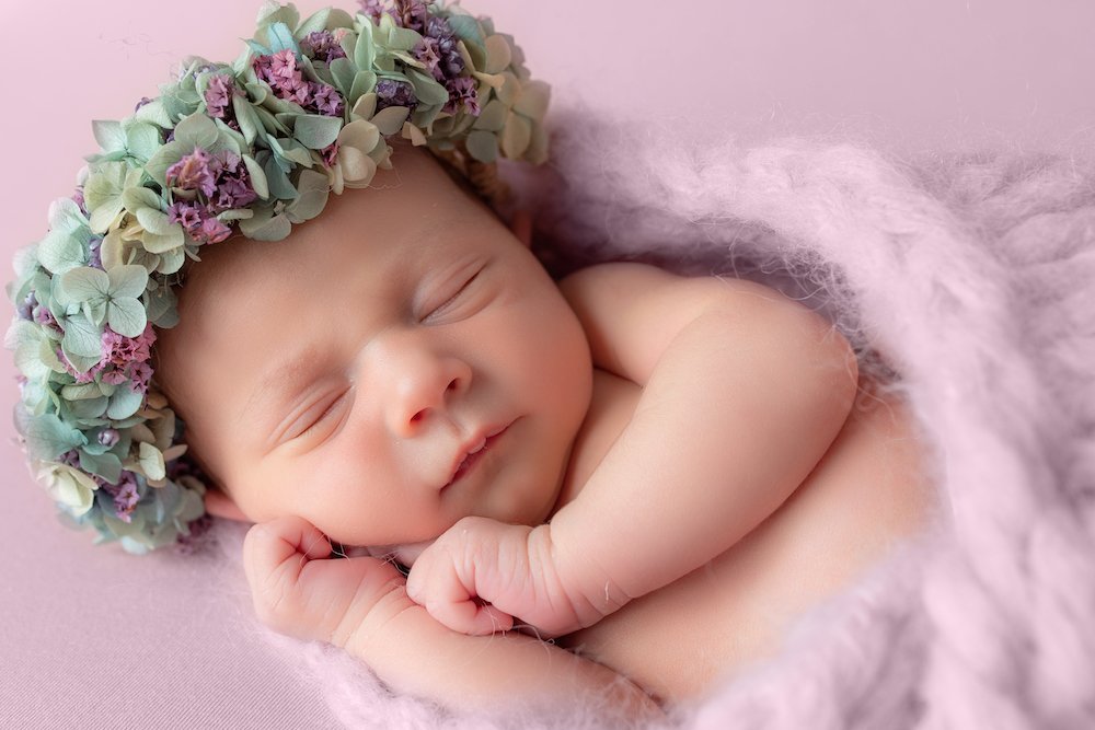 Ariana- Newborn Photographer - Baby Girl