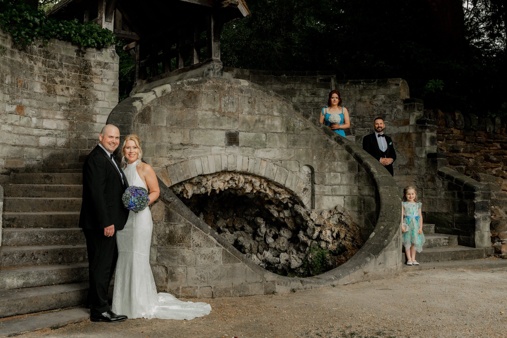 Sunken Garden - Wedding Ceremony - Wedding Photographer By Emma Lowe Photography