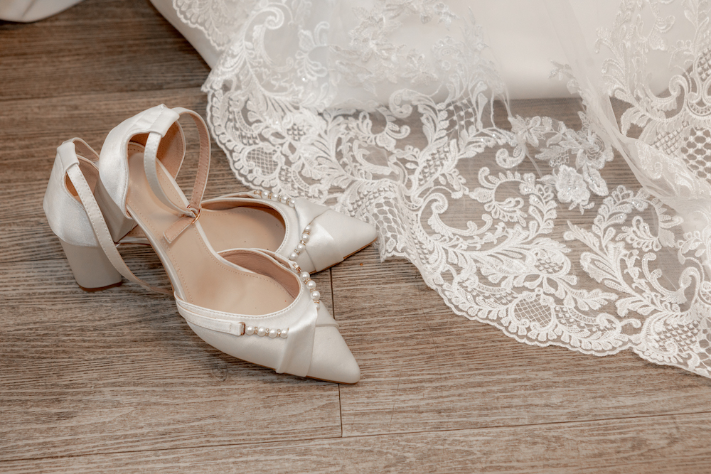 A&J Ashton Lodge Wedding Venue Emma Lowe Photography