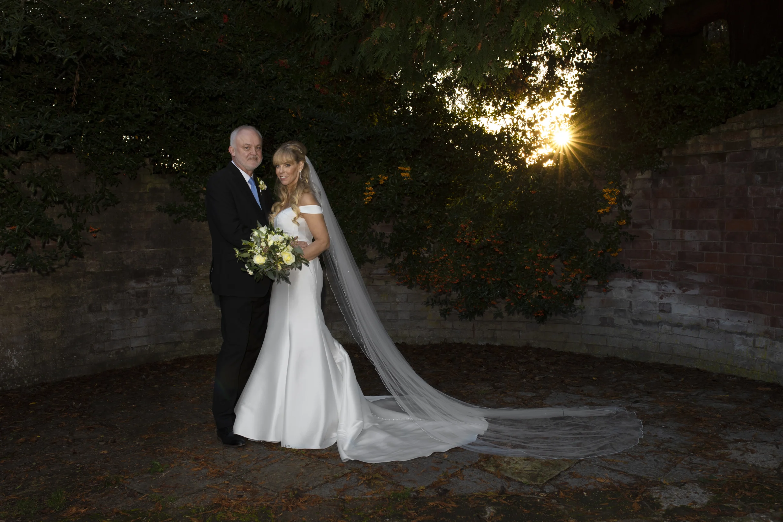 Flood8237-1 Coombe Abbey Emma Lowe Photography Bride & Groom