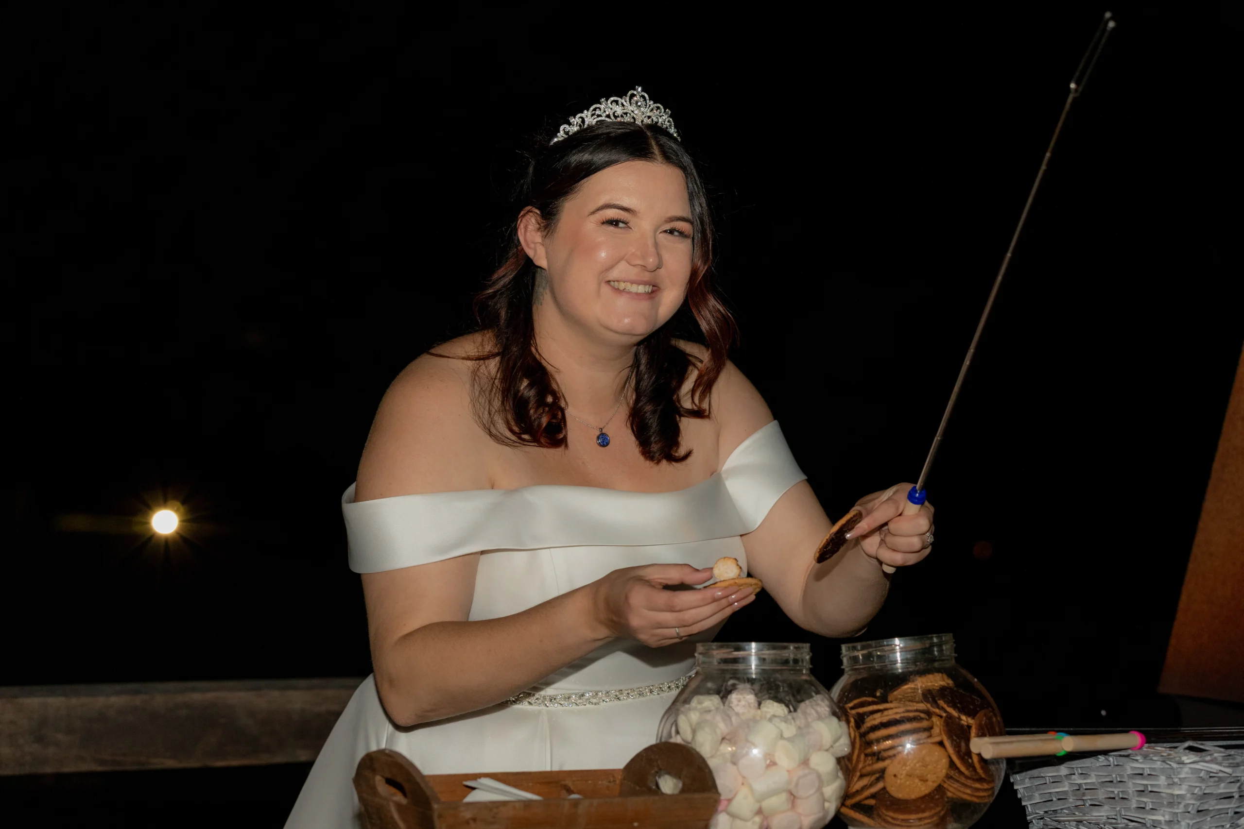 J&A-0826 Smores at Ashton Lodge