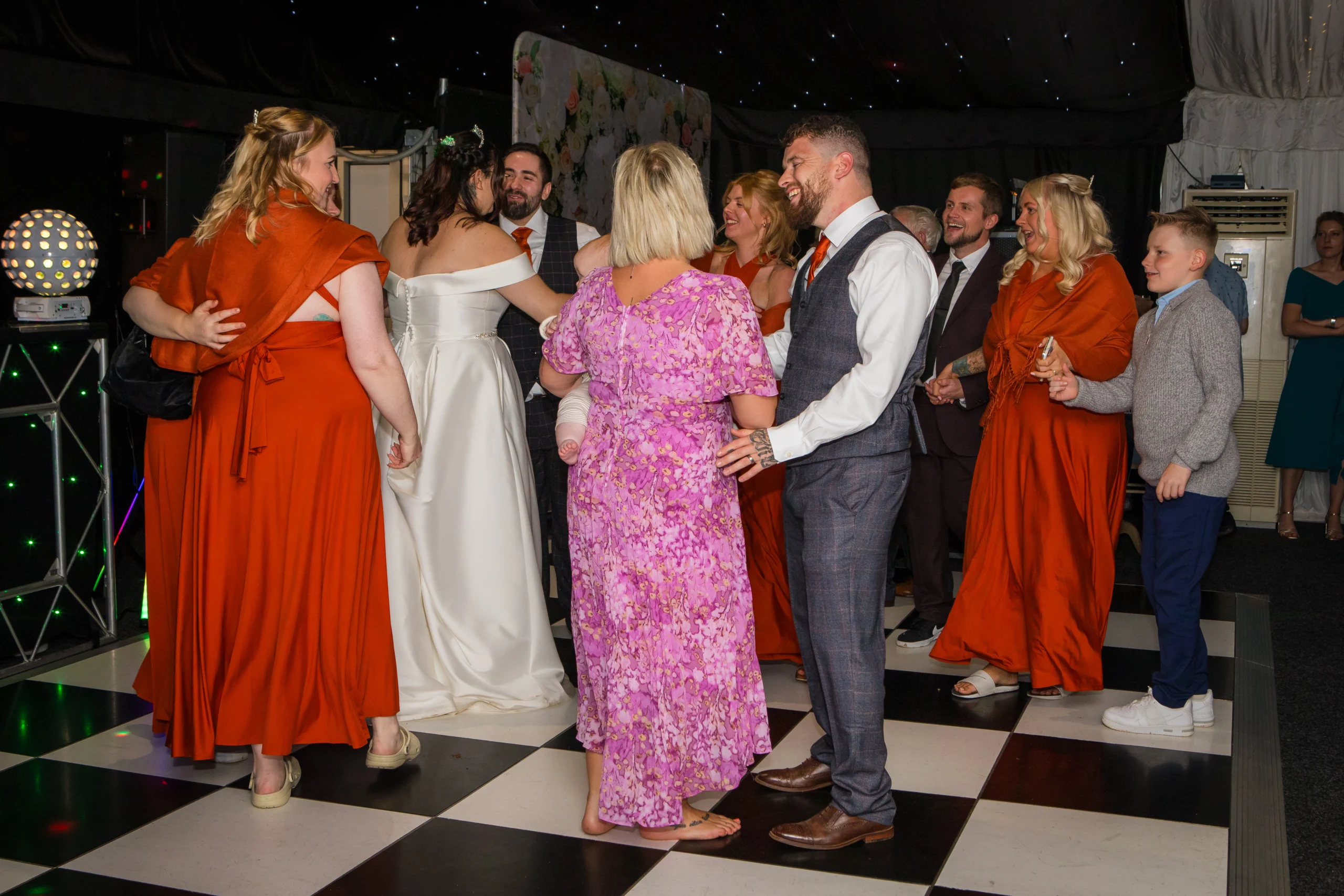 J&A-0858 Ashton Lodge Dance Floor Emma Lowe Photography