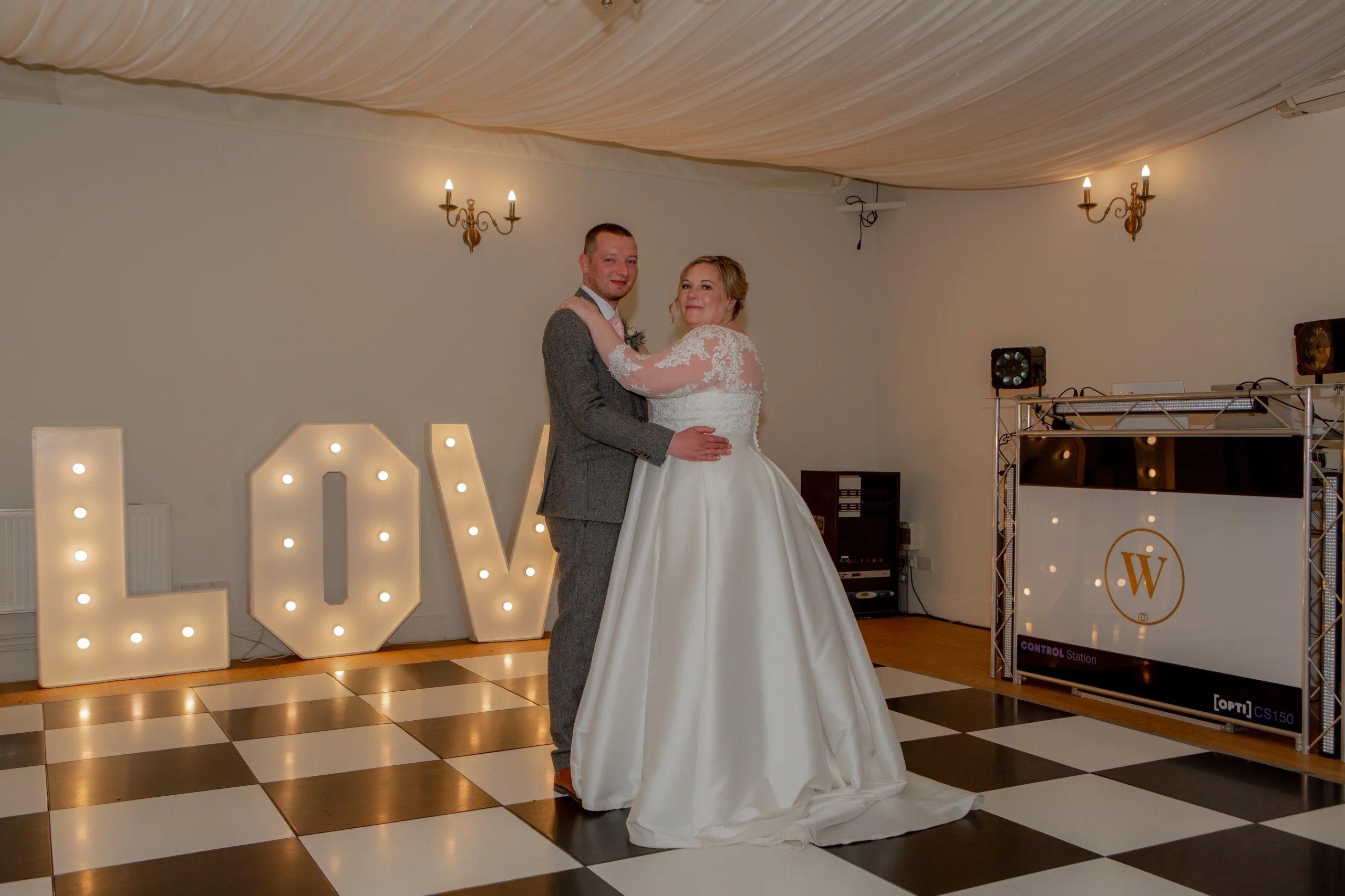 NC-1291- first dance