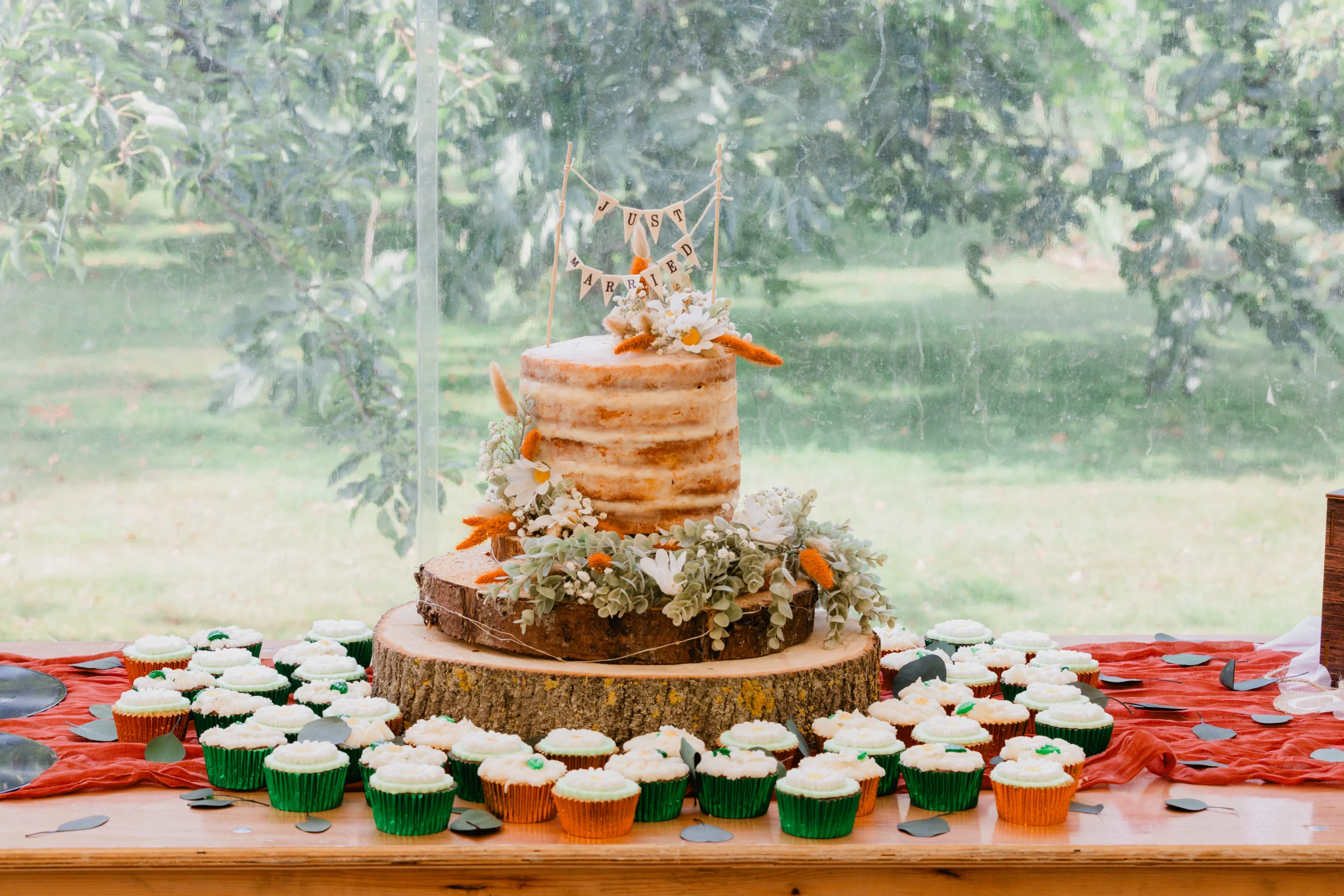 New Lodge Vineyard Northampton - Mel and Alex 11