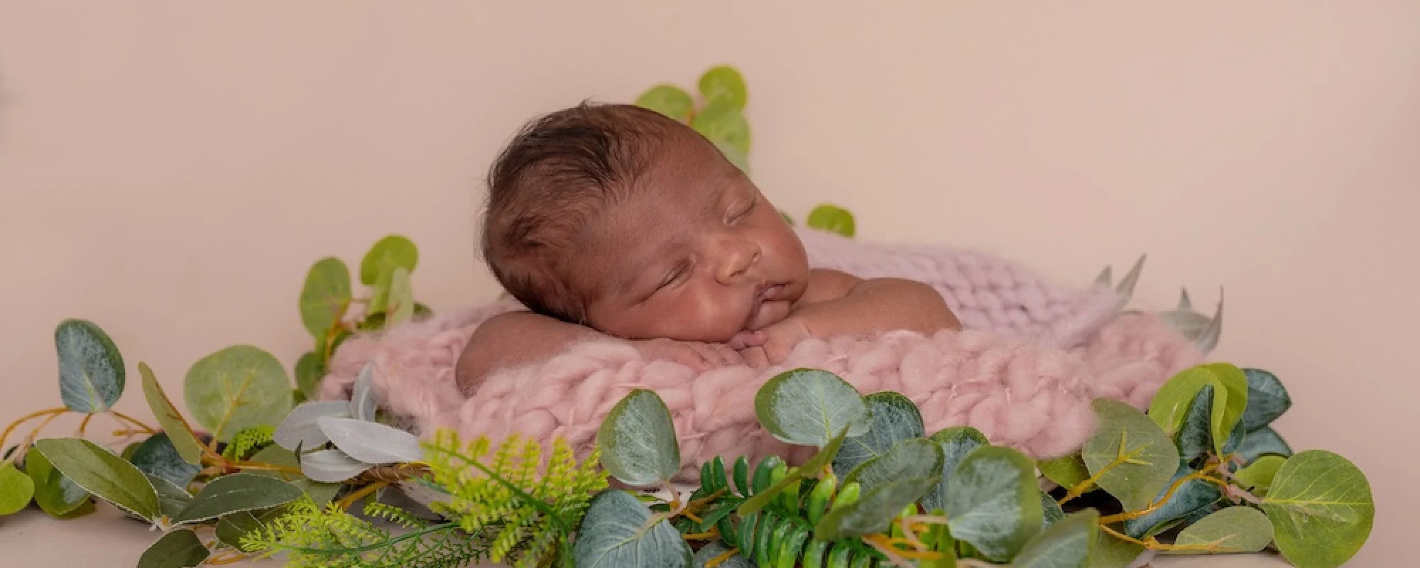 Newborn Photoshoot - Emma Lowe -Vaishnavi-0783